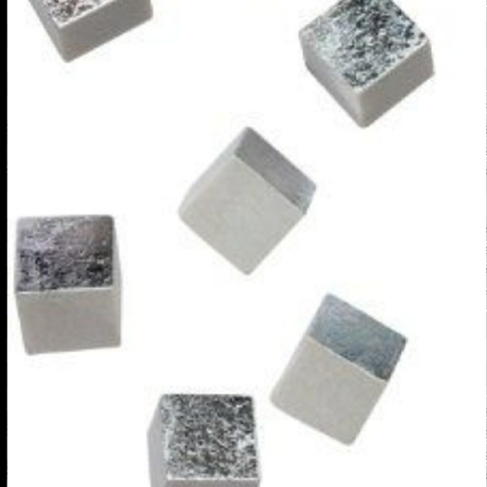 "Pivot" Silver Leaf.